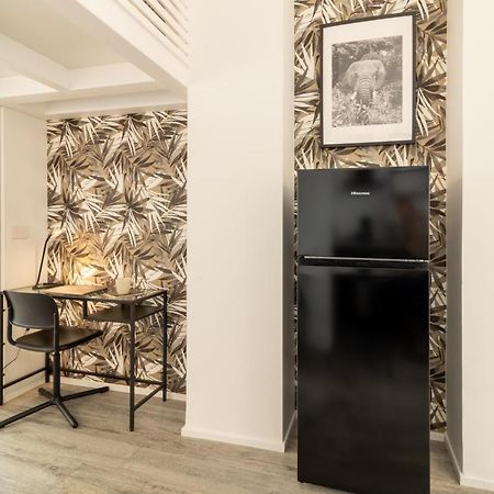 Navigli - Chic And Sophisticated Home In Milan Milão Exterior foto